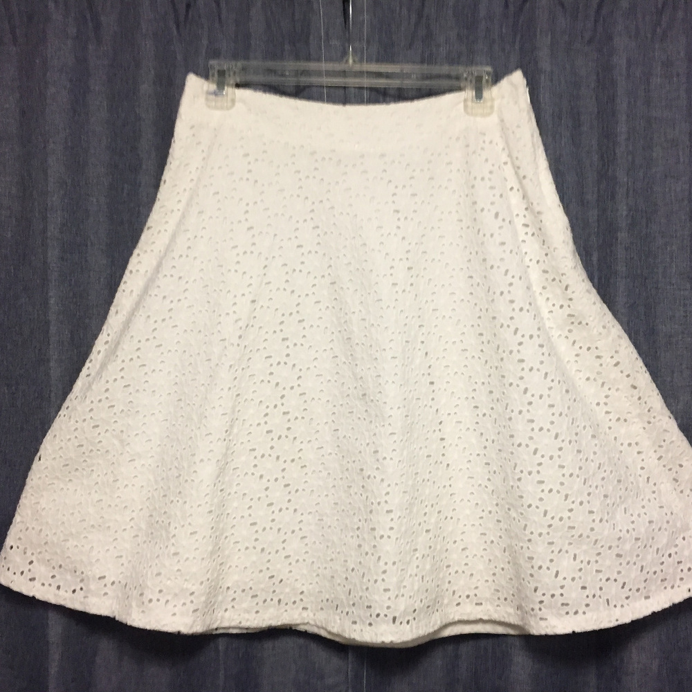 Gap White Lined Eyelet Lace Skirt